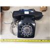 Image 1 : VINTAGE BLACK DESK TELEPHONE