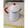Image 1 : WHITE W/ RED TRIM ENAMELWARE COFFEE POT (NO LEAKS)