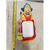 Image 1 : DUTCH GIRL KITCHEN PAPER HOLDER