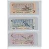 Image 2 : 3 X Camadian Bills $2 1986, $5 1986, $10 1989