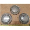 Image 1 : 3 X Chrysler Hubcaps