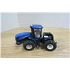 Image 1 : New Holland Tractor