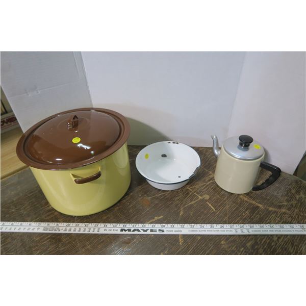 Enamel Lot - Pot w/ Lid, Bowl, Carafe