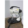Image 2 : Vintage Sunbeam Electric MixMaster