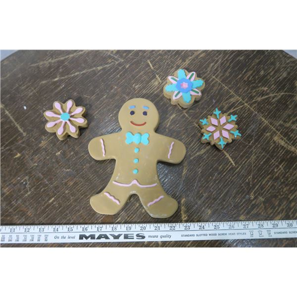 Gingerbread Chalkware (4pc)