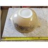 Image 3 : VINTAGE PYREX HOMESTEAD PATTERN CINDERELLA MIXING BOWL 444