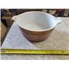 Image 1 : VINTAGE PYREX WOODLAND BOWL 475