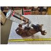 Image 1 : MOOSE WINE BOTTLE HOLDER