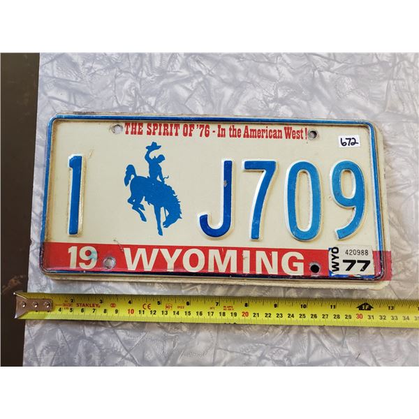 1977 WYOMING LICENSE PLATE