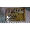 Image 1 : No working sign