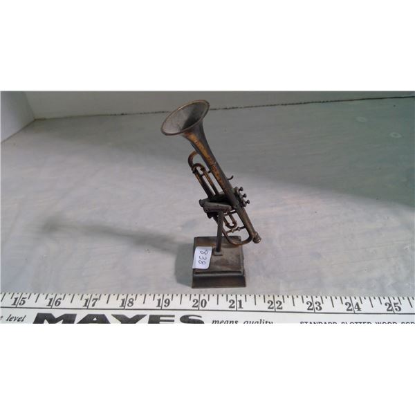 Trumpet pencil sharpener
