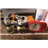 Image 4 : Lot of Mickey Mouse - Coca-cola cups, bag clock, 1930's figurines Mickey & Minnie Mouse
