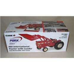 IH 450 Utility w/ Loader '07 World Pork Expo