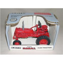 IH Farmall Cub 1st Edition