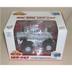 Big Bud 16V-747 1/64th Scale Modern Edition