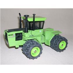 Steiger Panther 1/32nd Scale w/ Duals