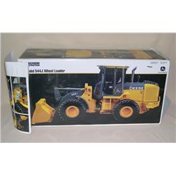 JD Precision Model 544J Wheel Loader