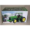 Image 1 : JD 8310 '99 Farm Show Edition