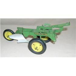 JD 2b Lever-Cylinder Plow w/ Tin rim tail wheel