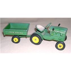 JD 110 L&G Tractor w/ Cart & Full yellow Seat