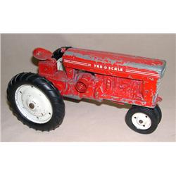 TS 401 Tractor / tin rims