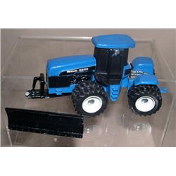 Custom New Holland 9682 w/ Blade '98 KFYR Ag Expo 1/64th Scale 