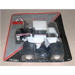 Big Bud 440 w/ Triples Ertl 1/64th S.E.