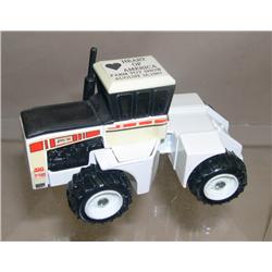 Big Bud 400/30 '87 Heart of America Show 1/64th scale