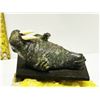 Image 2 : NATIVE WALRUS CARVING