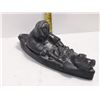 Image 2 : NATIVE ESKIMO FISHING BOAT CARVING