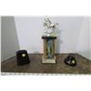 Image 4 : 2 Bells, Flag Trophy, Louis Lamour 1994 Calendar