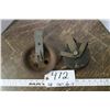 Image 2 : 2 Pulleys - 1 Has Wood Wheel