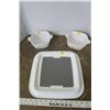 Image 1 : 2 Small 5" Corning Oven Dishes & Microwave Plate