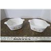 Image 4 : 2 Small 5" Corning Oven Dishes & Microwave Plate