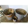 Image 2 : 2 Esso Pails, 1 Esso Tin