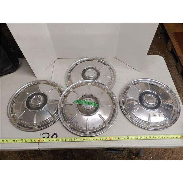 Set of 4 Hubcaps
