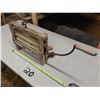 Image 3 : Antique Washing Machine Wringer