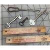 Image 1 : MISC LOT GWG RULERS SKELETON KEY LACE HOOK