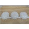 Image 3 : 3 White Pyrex Saucers