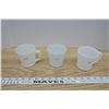 Image 1 : 3 Fireking White Mugs