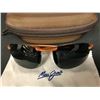 Image 2 : MAUI JIM SUNGLASSES w/ CASE