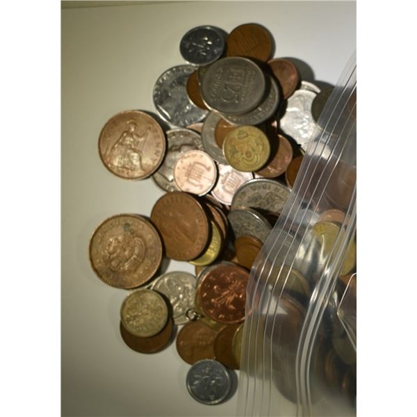 TEN POUNDS MIXED FOREIGN COINS