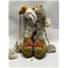 Image 1 : First Nations Beaded Footwear Mukluks Foot Approx: 7x2.5"  9"Tall