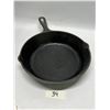 Image 1 : Lodge USA Cast Iron Frying Pan Approx 8"