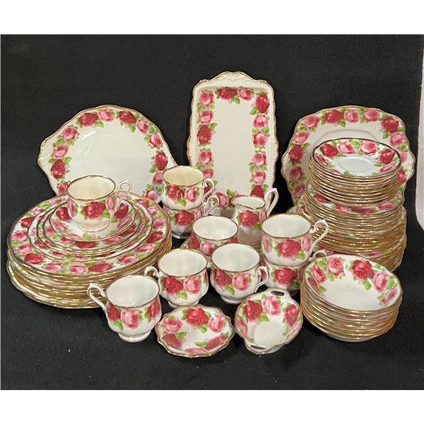 68 pcs Royal Albert Old English Rose England (see all pics & Decription)