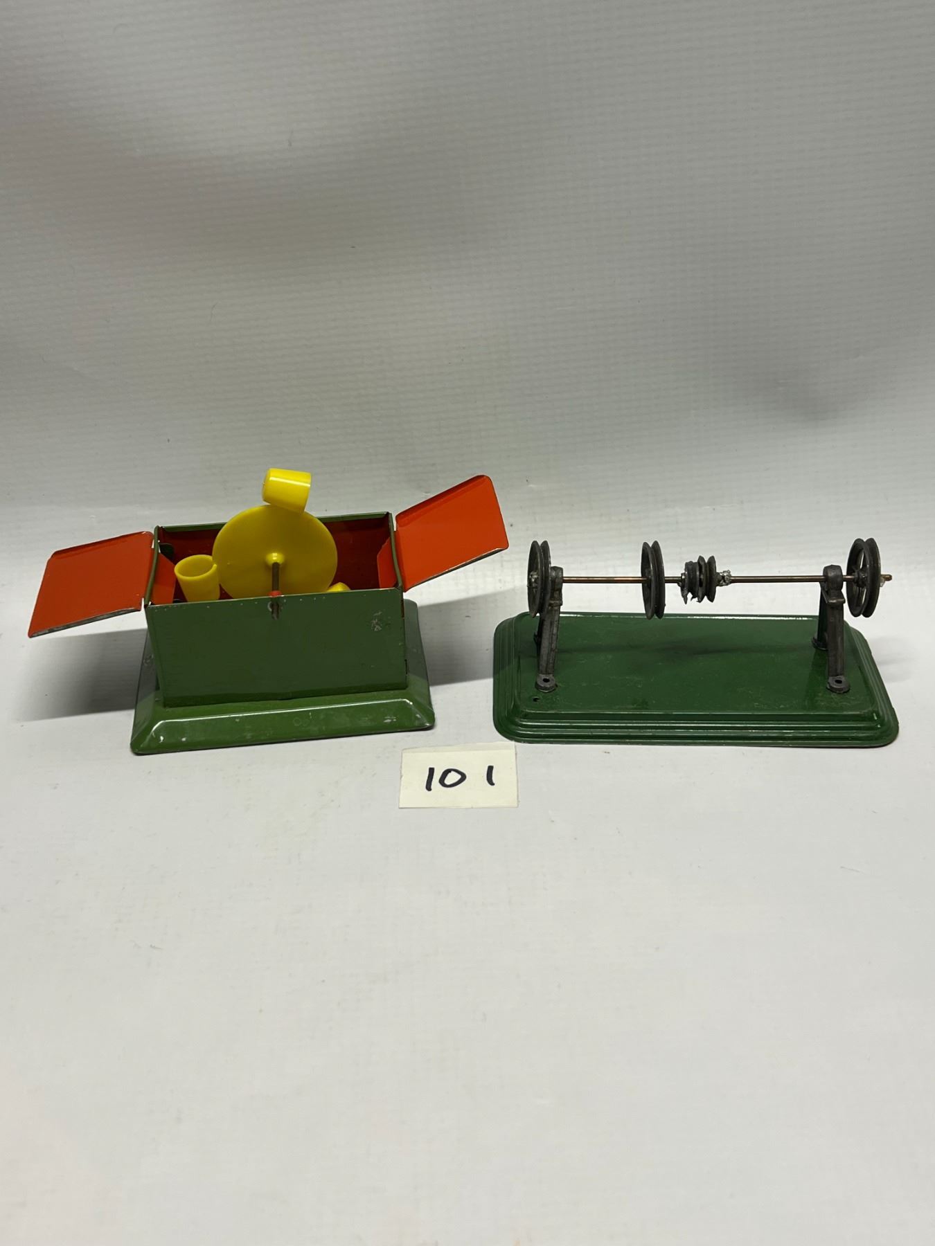 Vintage Fleischmann Model Toy Steam Engine Accessories attachments W