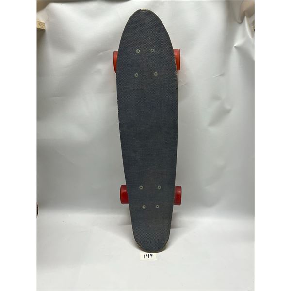 Vintage Style Skateboard Approx: 25x6.25"