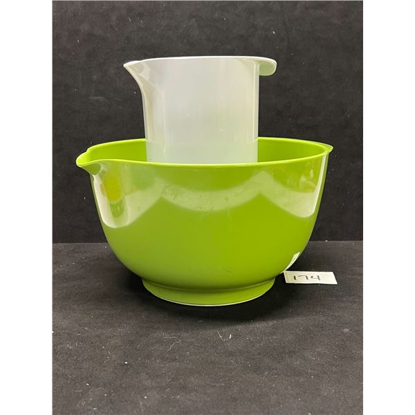 Rosti Denmark Melmac 3 L Green Mixing Bowl & 1 L White Pitcher