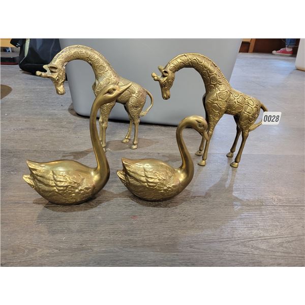 Vintage Korean Brass Giraffes (Male & Female) - Swans (Male & Female)