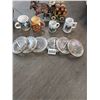 Image 3 : Mortar & Pestle - Beer Cart Figurine - 4 Miniature Mugs - 6 Glass Coasters